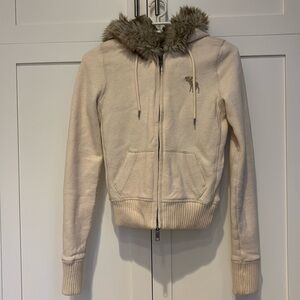 Y2K vintage Abercrombie & Fitch faux fur-lined zip-up hoodie